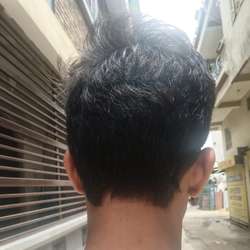 Akhri
