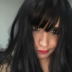 XdresserVirgin's Chat & Dating Profile